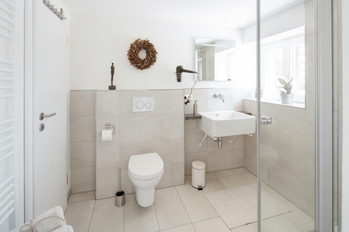 Tiny Ferienwohnung Am Stadtpark シュヴェービッシュ・ハル エクステリア 写真